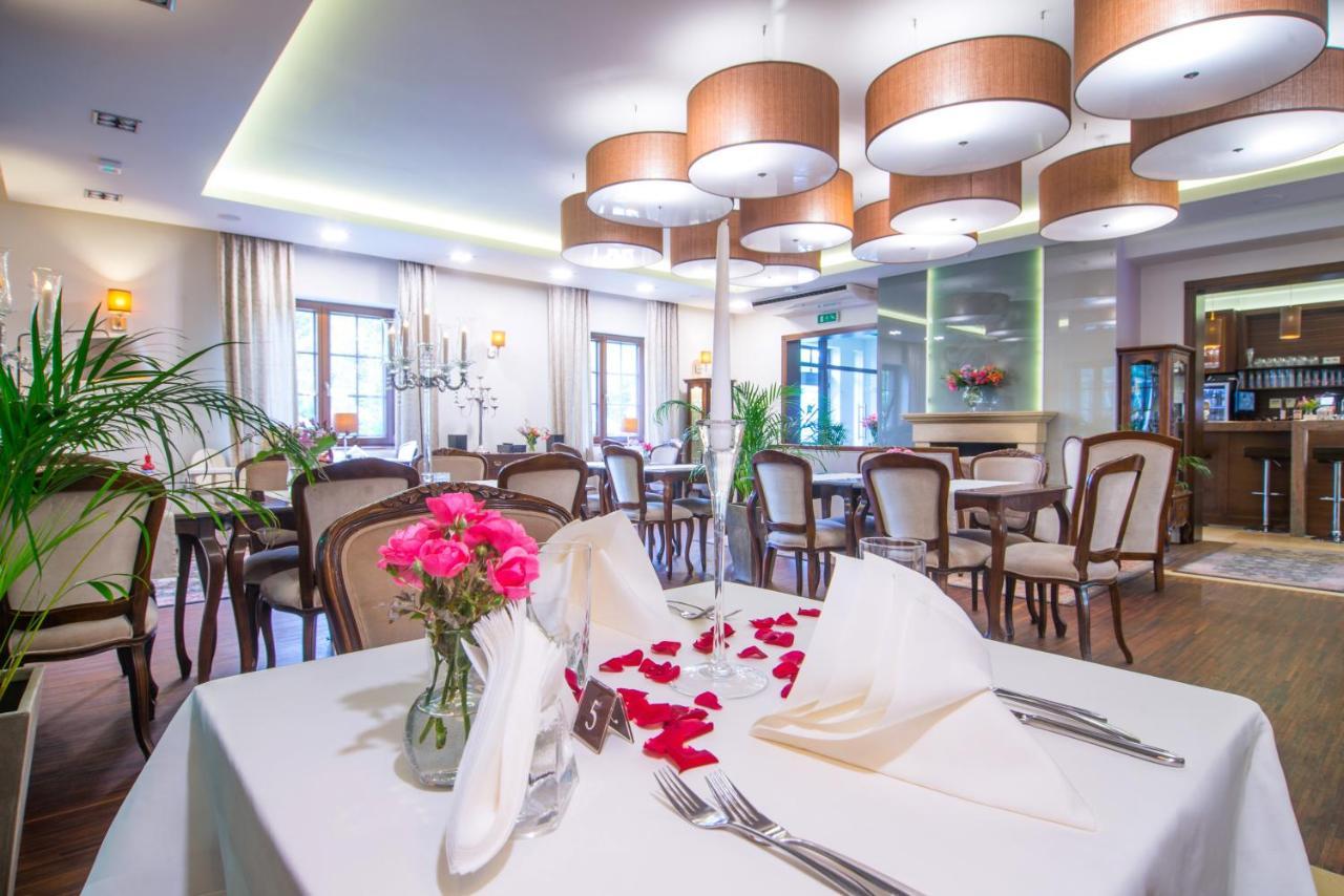 Hotel Kazimierzowka Kazimierz Dolny Bagian luar foto